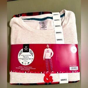 Member’s Mark Holiday Sleep Set